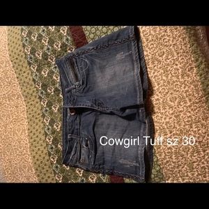 Cowgirl Tuff size 30 shorts